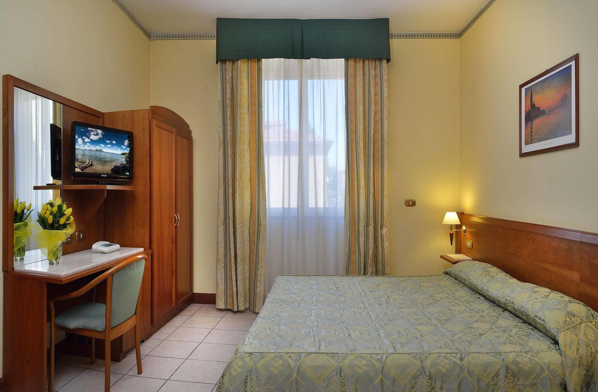 Astor Hotel Bologna Eksteriør bilde